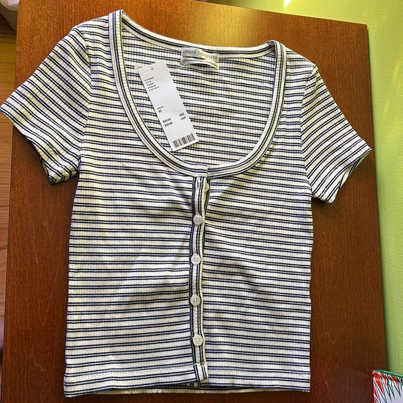 Urban Outfitters Tops - NWT Urban Outfitters Top Size XS